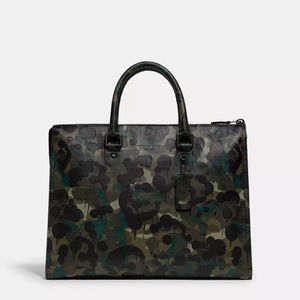 COACH Gotham Folio With Camo Print